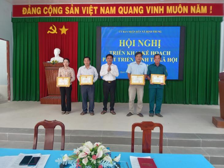 HỘI NGHỊ TỔNG KẾT KẾ HOẠCH PHÁT TRIỂN KINH TẾ - XÃ HỘI NĂM 2024