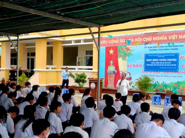Tổ chức tuyên truyền phòng chống xâm hại trẻ em và phòng ngừa, ứng phó với bạo lực trên cơ sở giới