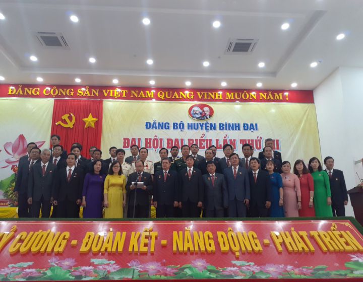5.BCH dnag bo huyen khoa moi ra mat.jpg