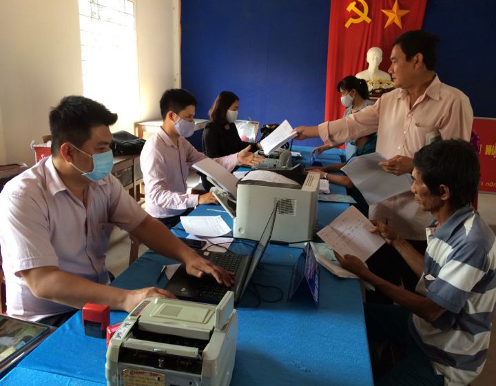 ẢNH HOẠT ĐỘNG NHCSH.jpg