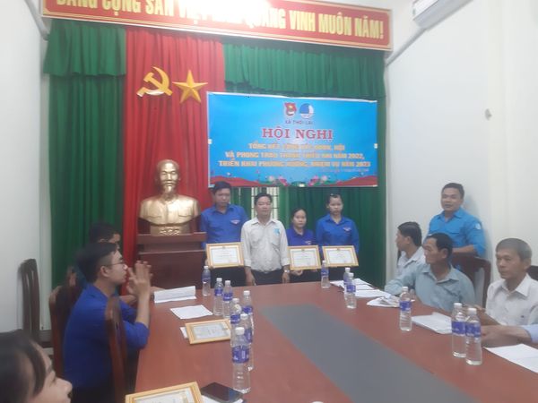 TONG KET DOAN.jpg